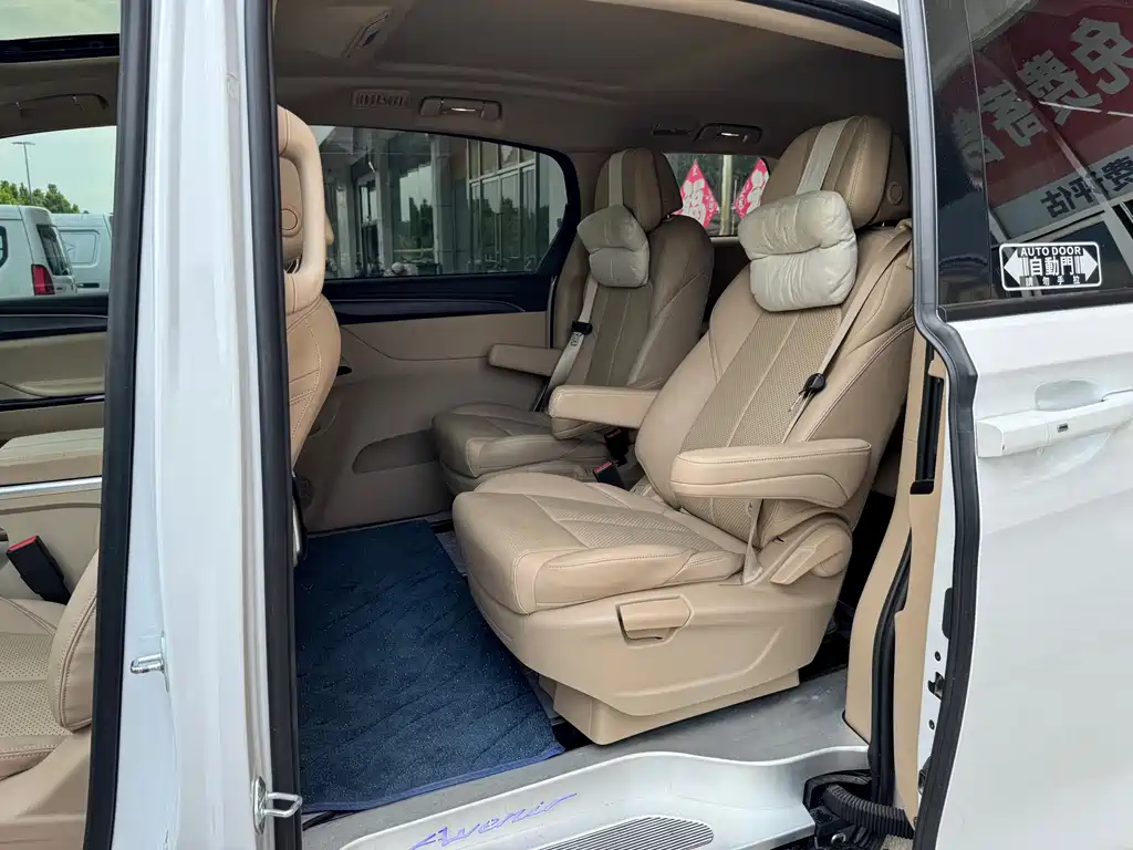 Buick GL8 2025 Smart