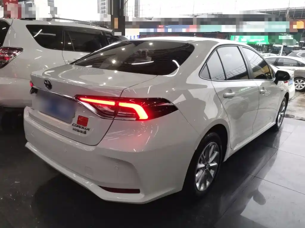 Toyota Corolla — миниатюра 7