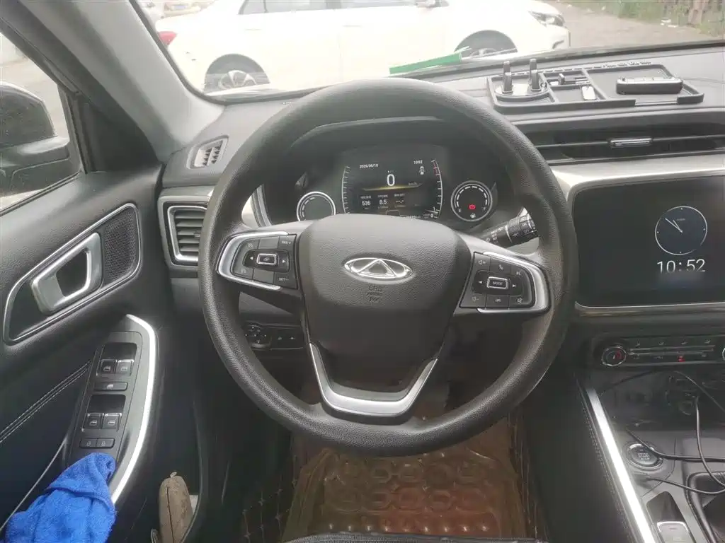 Chery Tiggo 8 8 2018 1.5TCI MT Luxury 5 мест