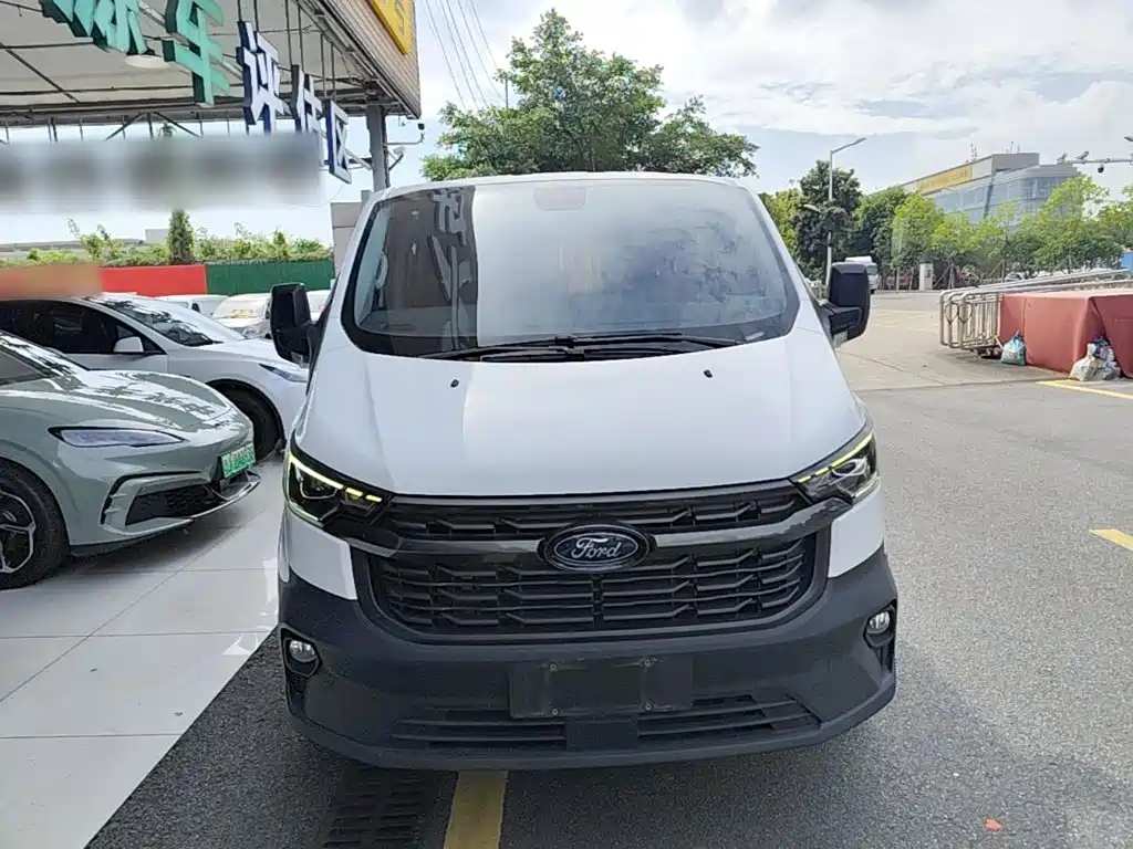 Ford Transit — миниатюра 3