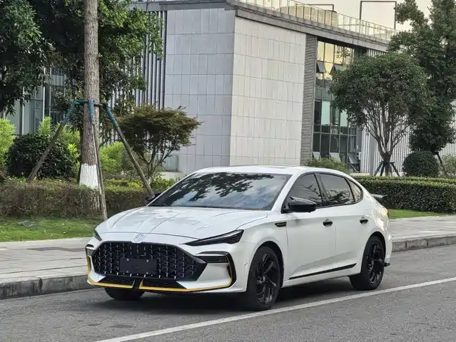 2021 MG MG6