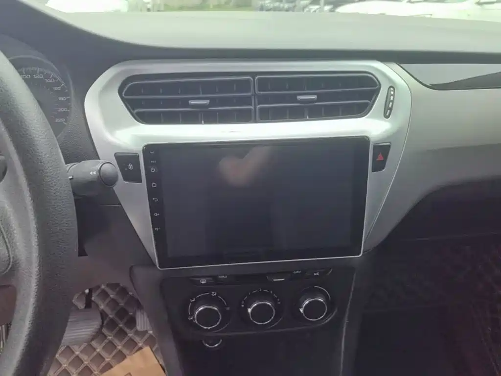 Peugeot 301 — миниатюра 13