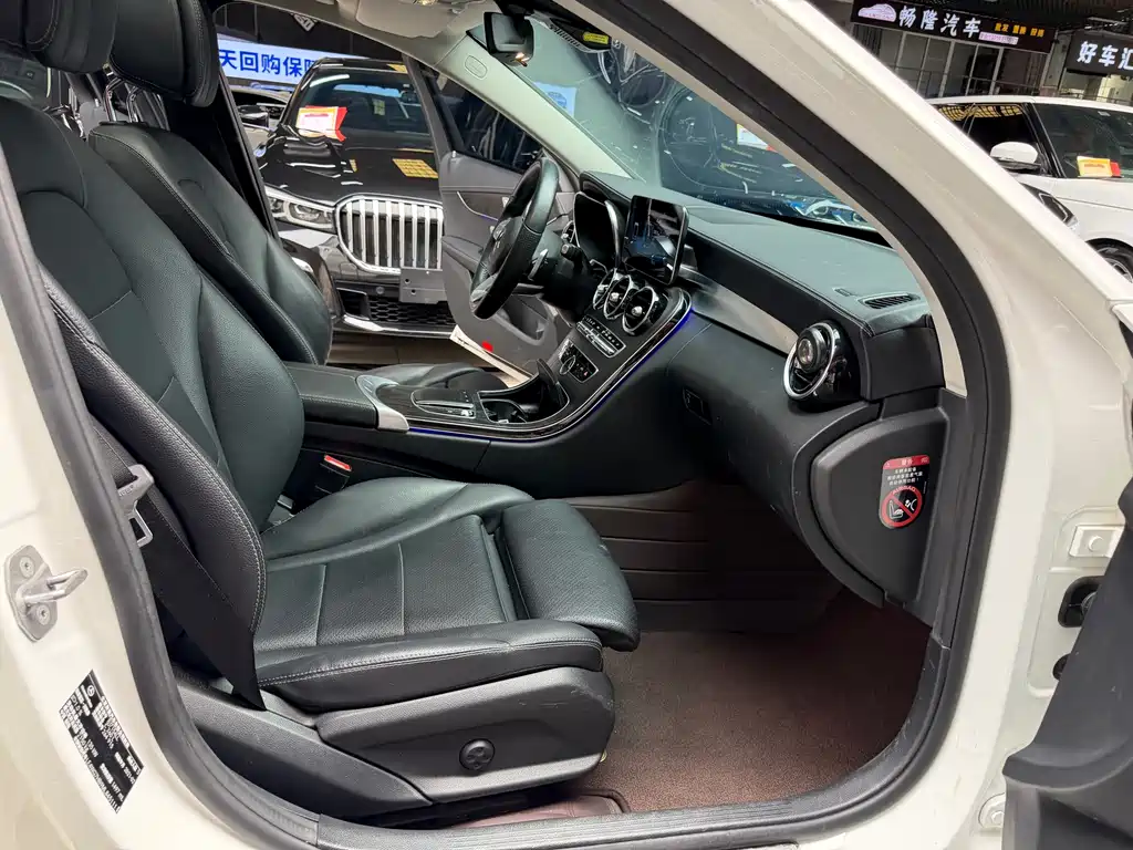 Mercedes-Benz C-Class — миниатюра 18