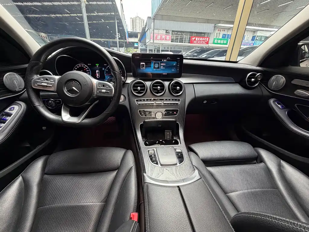 Mercedes-Benz C-Class — миниатюра 20