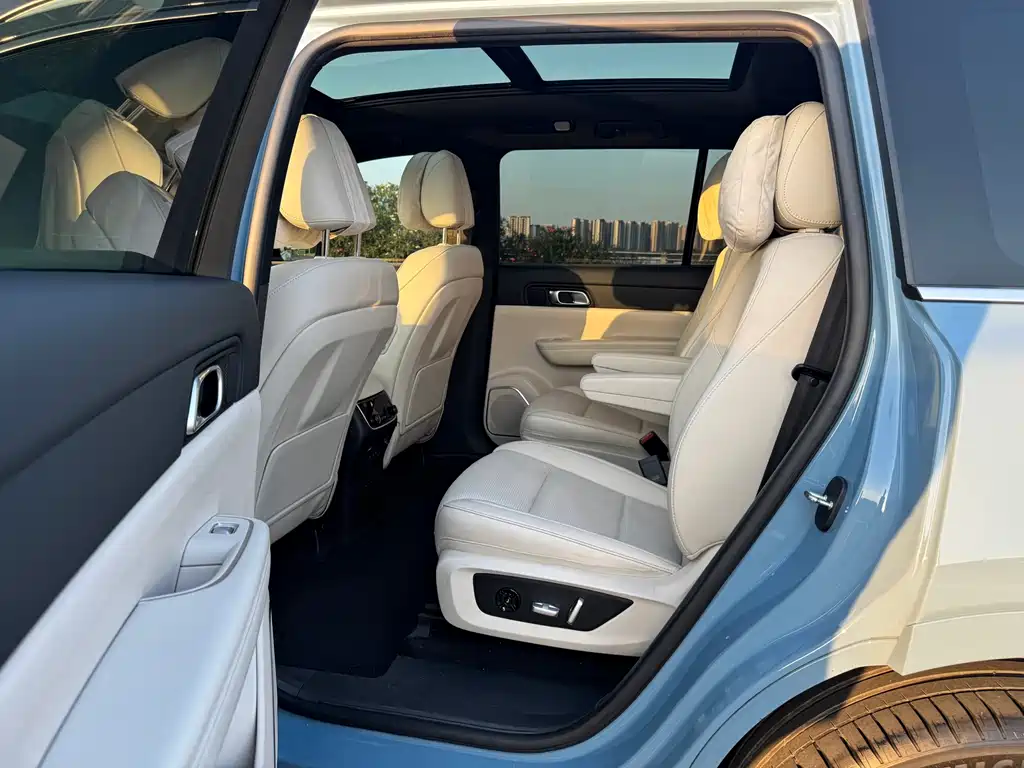 Li Auto Li ONE — миниатюра 22