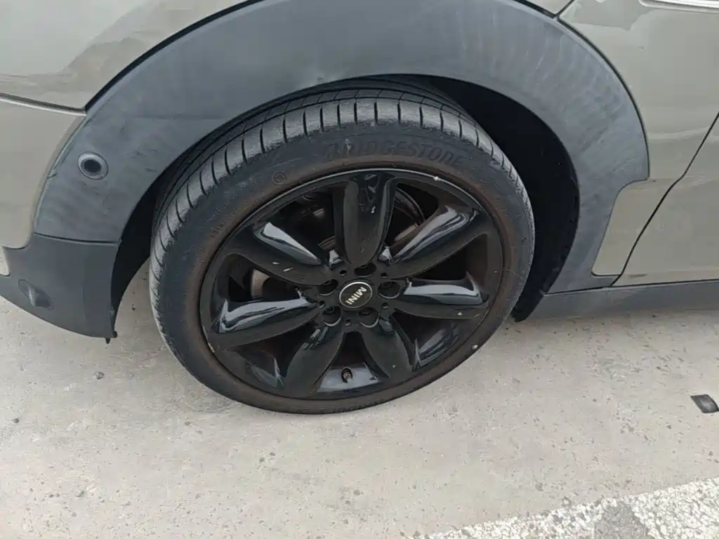 MINI Mini Clubman — миниатюра 23