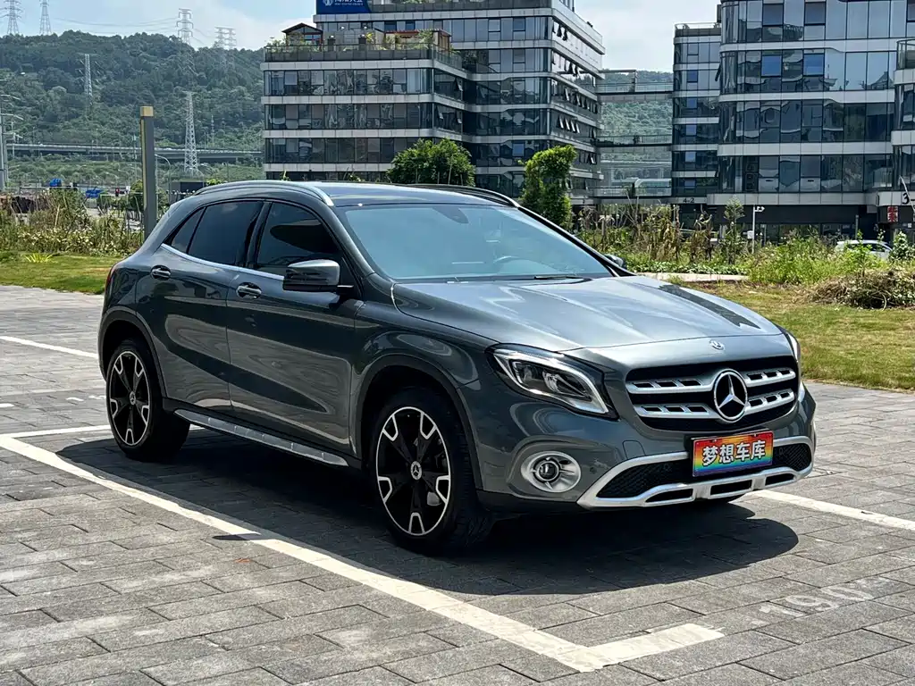 Mercedes-Benz GLA — миниатюра 3