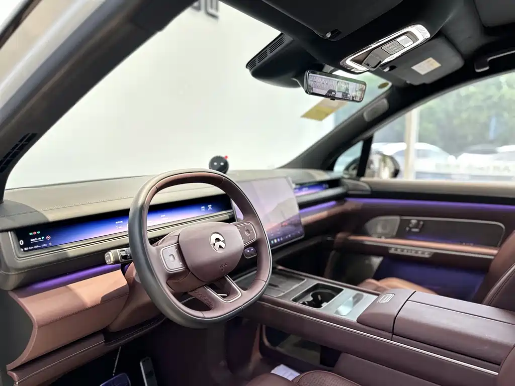 NIO ES8 2026 мест Executive Luxury