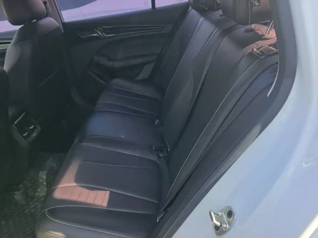 Roewe i5 — миниатюра 17