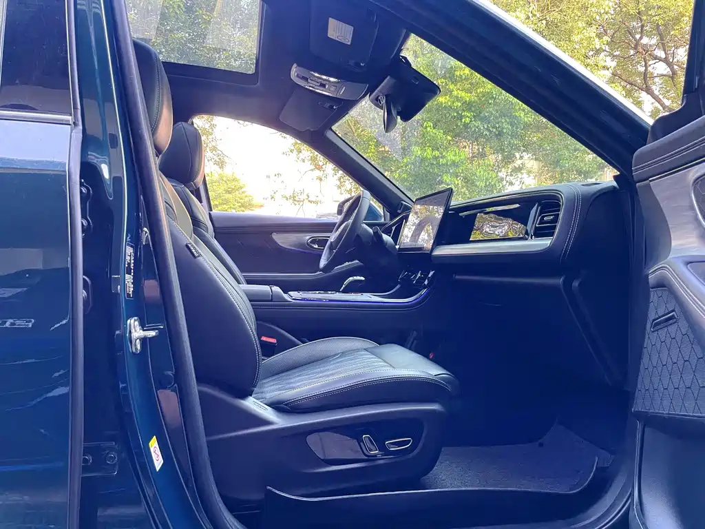 GAC Motor Trumpchi GS8 — миниатюра 8
