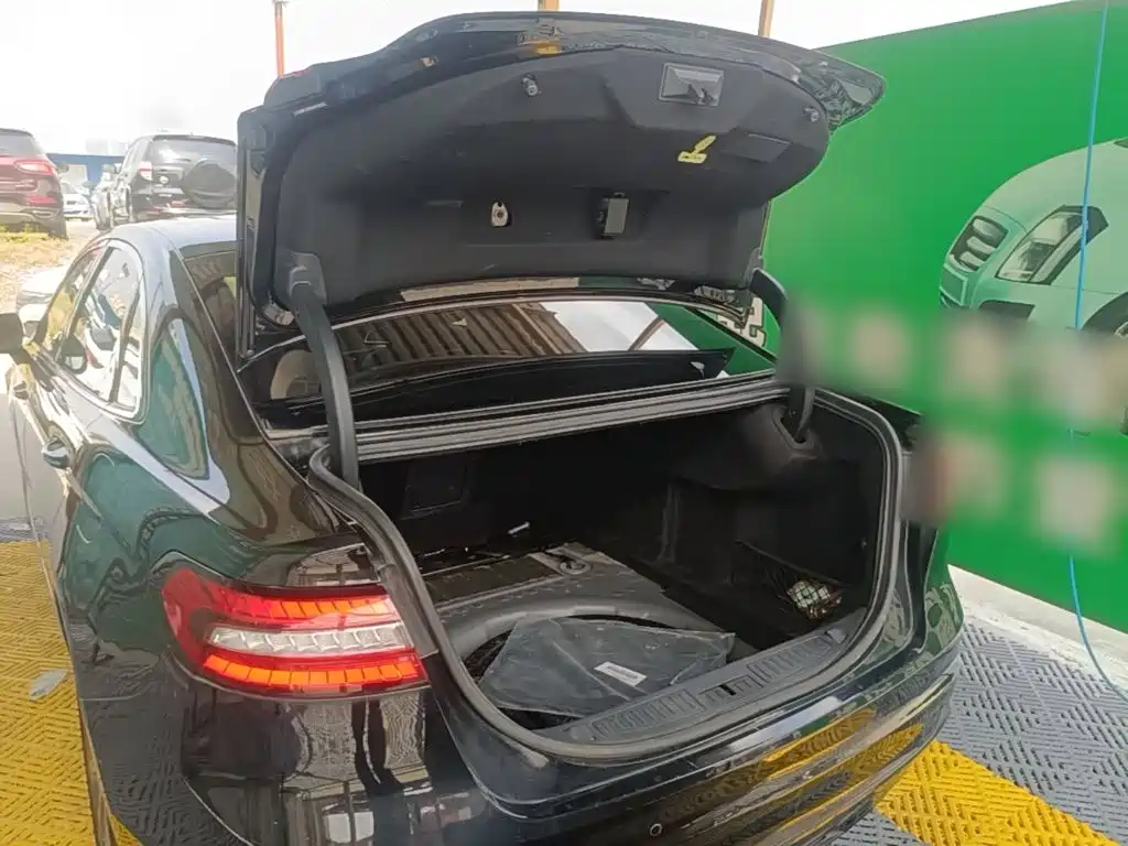 Ford Taurus — миниатюра 19