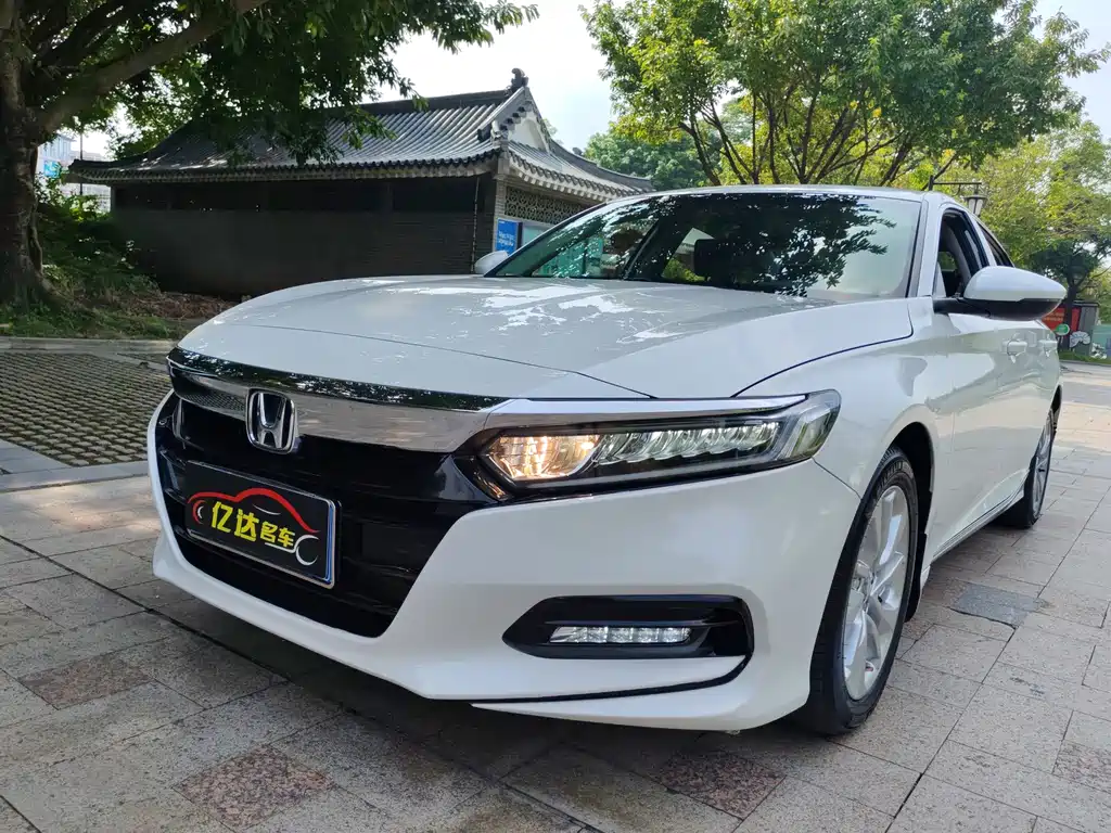 Honda Accord — миниатюра 5