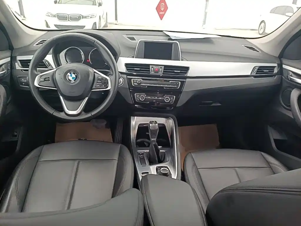 BMW X1 — миниатюра 10
