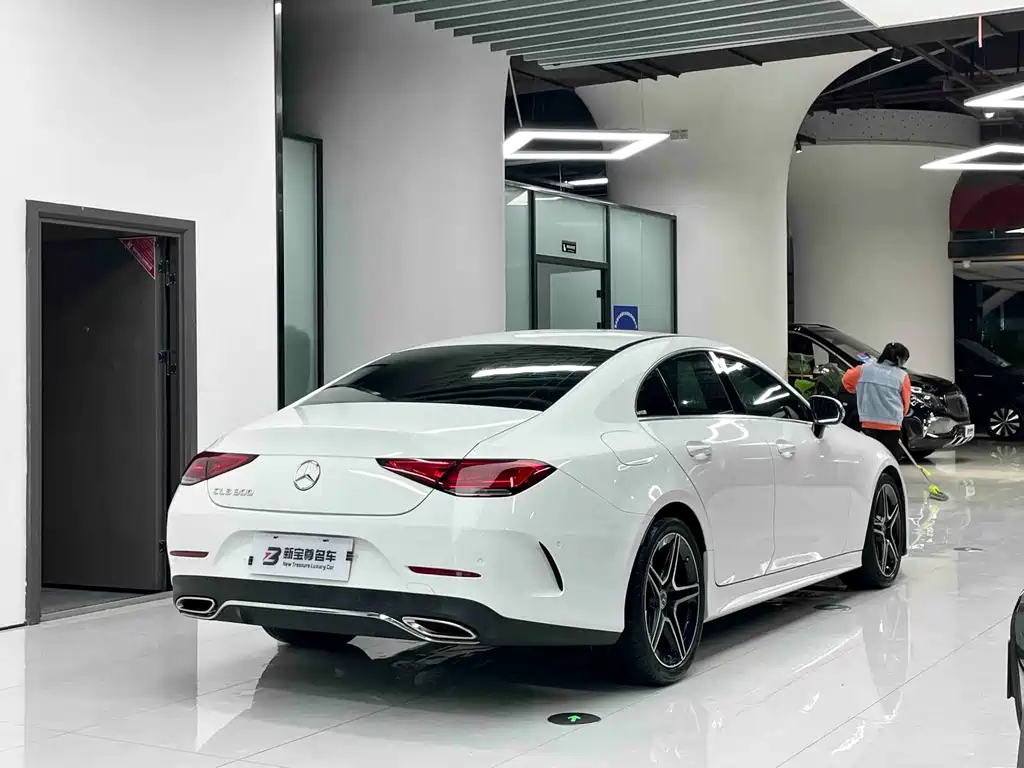 Mercedes-Benz CLS — миниатюра 16