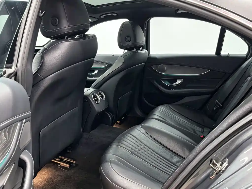 Mercedes-Benz CLS — миниатюра 6