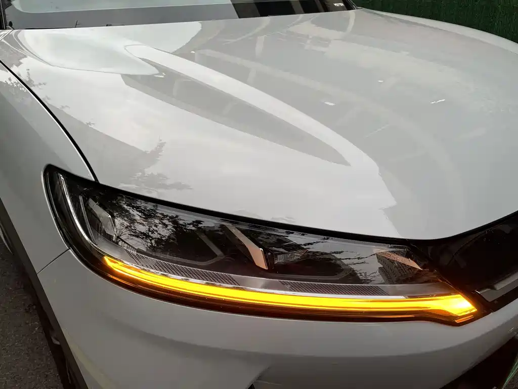 BYD Yuan UP — миниатюра 3