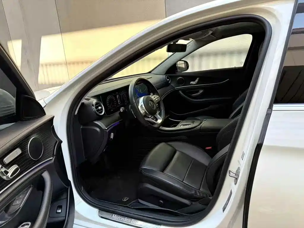 Mercedes-Benz E-Class E 2020 E 260 L Sport