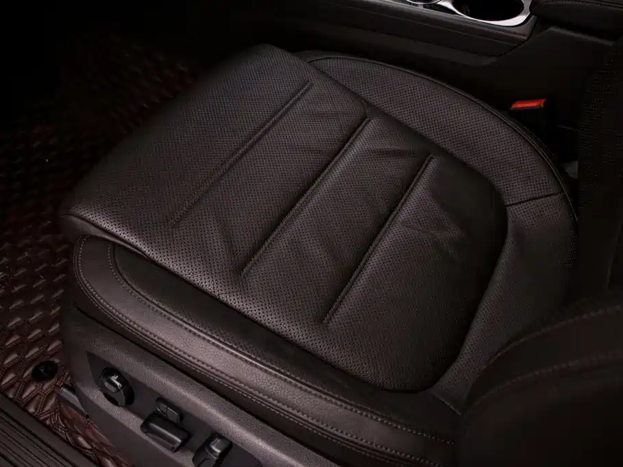 Volkswagen Touareg — миниатюра 15