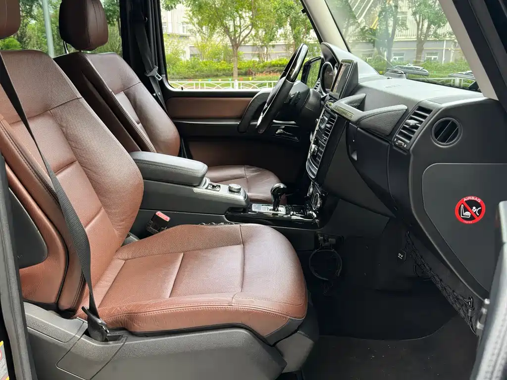 Mercedes-Benz G-Class — миниатюра 13