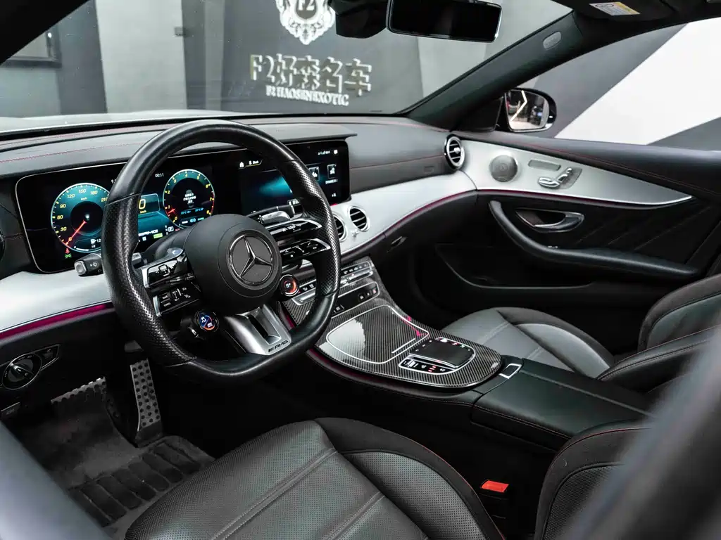 MERCEDES-BENZ E CLASS AMG