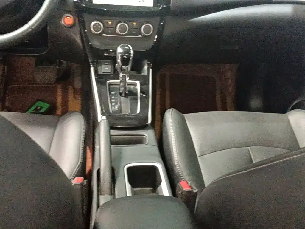 Nissan Sylphy — миниатюра 14