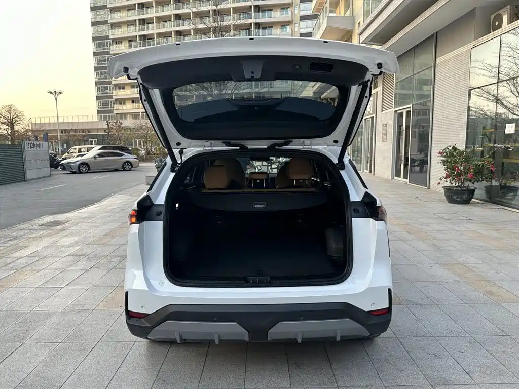 GEELY GALAXY GALAXY L7