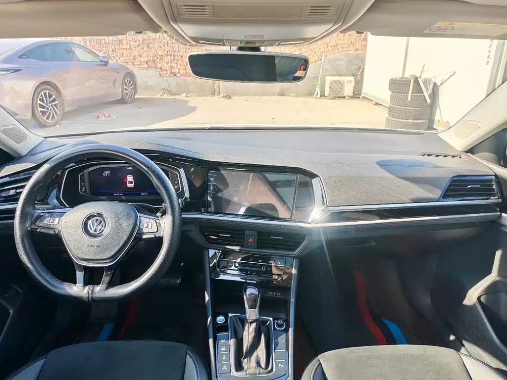 Volkswagen Sagitar — миниатюра 5