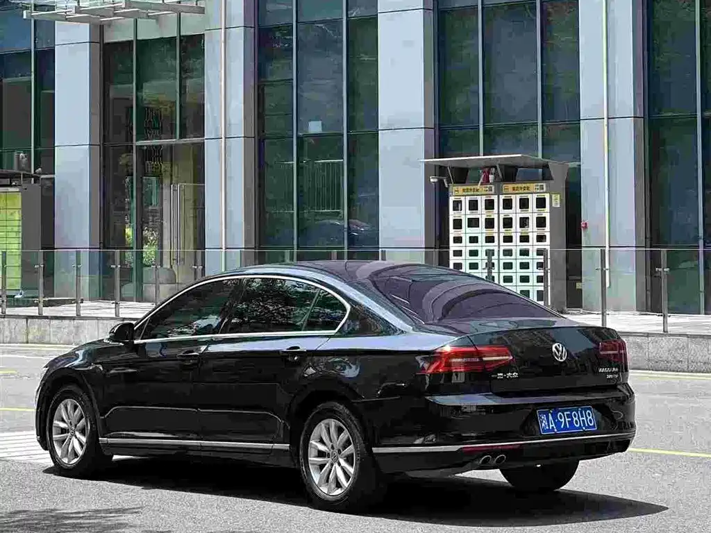 Volkswagen Magotan — миниатюра 3