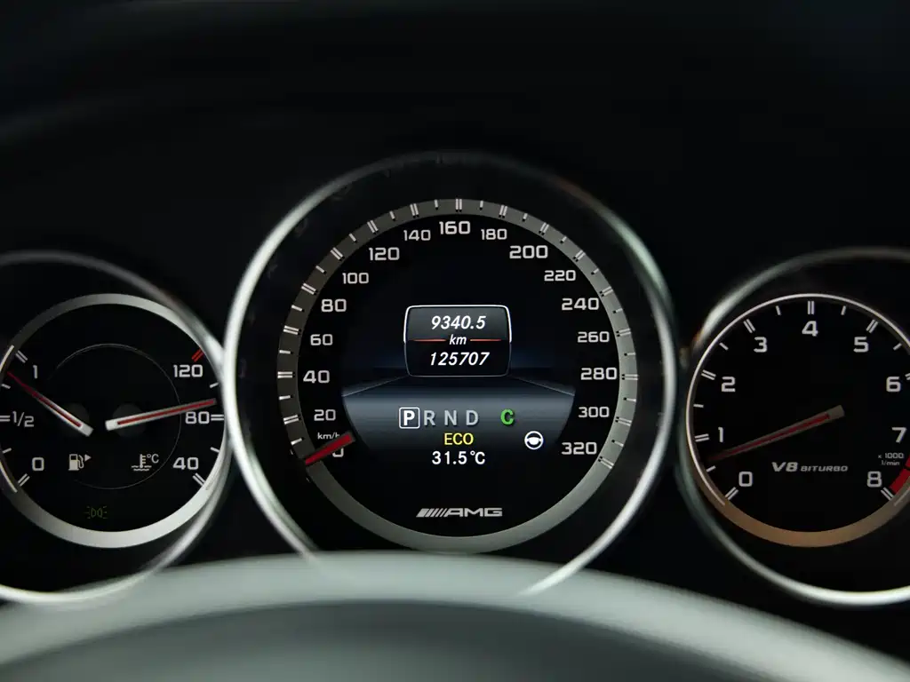 Mercedes-Benz CLS AMG — миниатюра 11