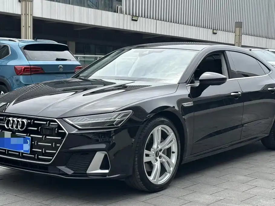 Audi A7L 2023