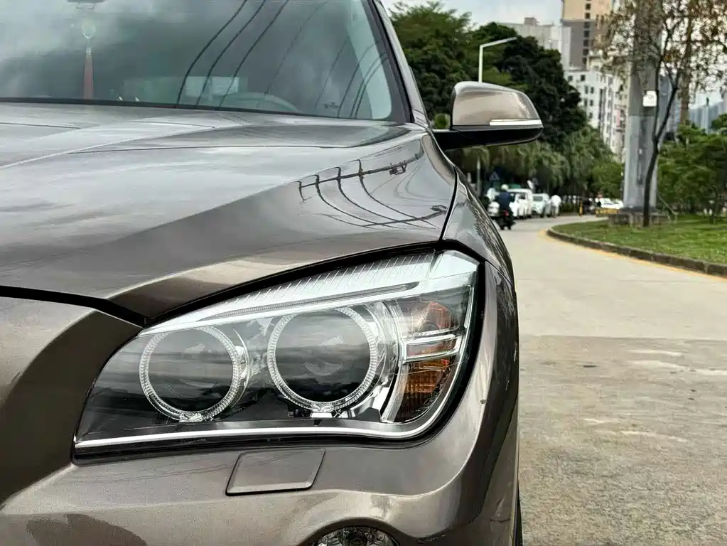 BMW X1 — миниатюра 10