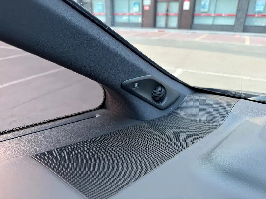 Toyota Vellfire — миниатюра 11