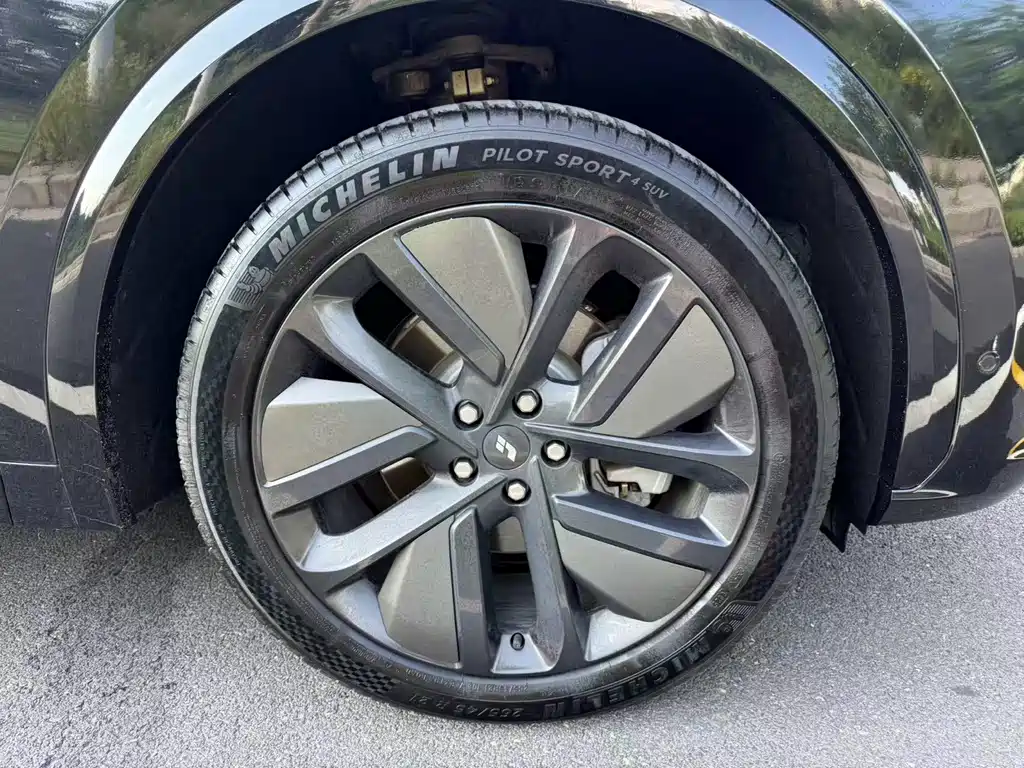 Li Auto Li L7 — миниатюра 20