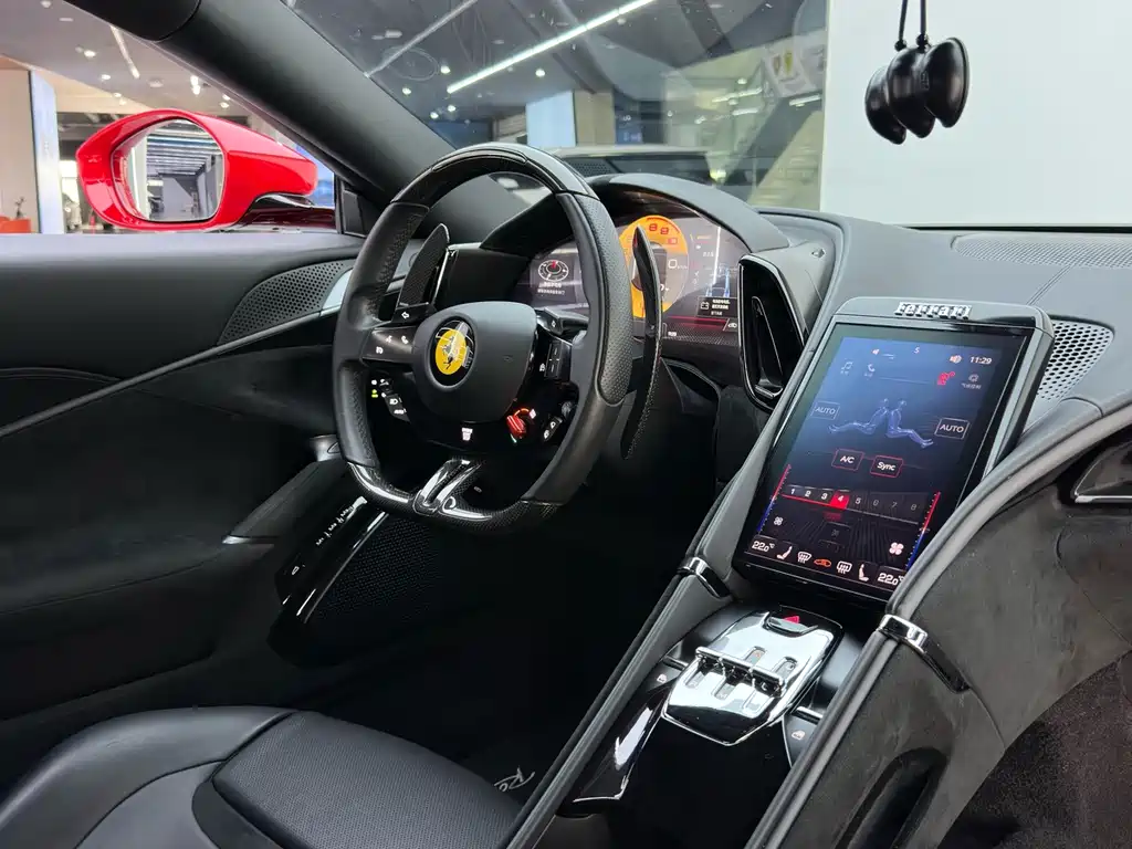 Ferrari Roma — миниатюра 15