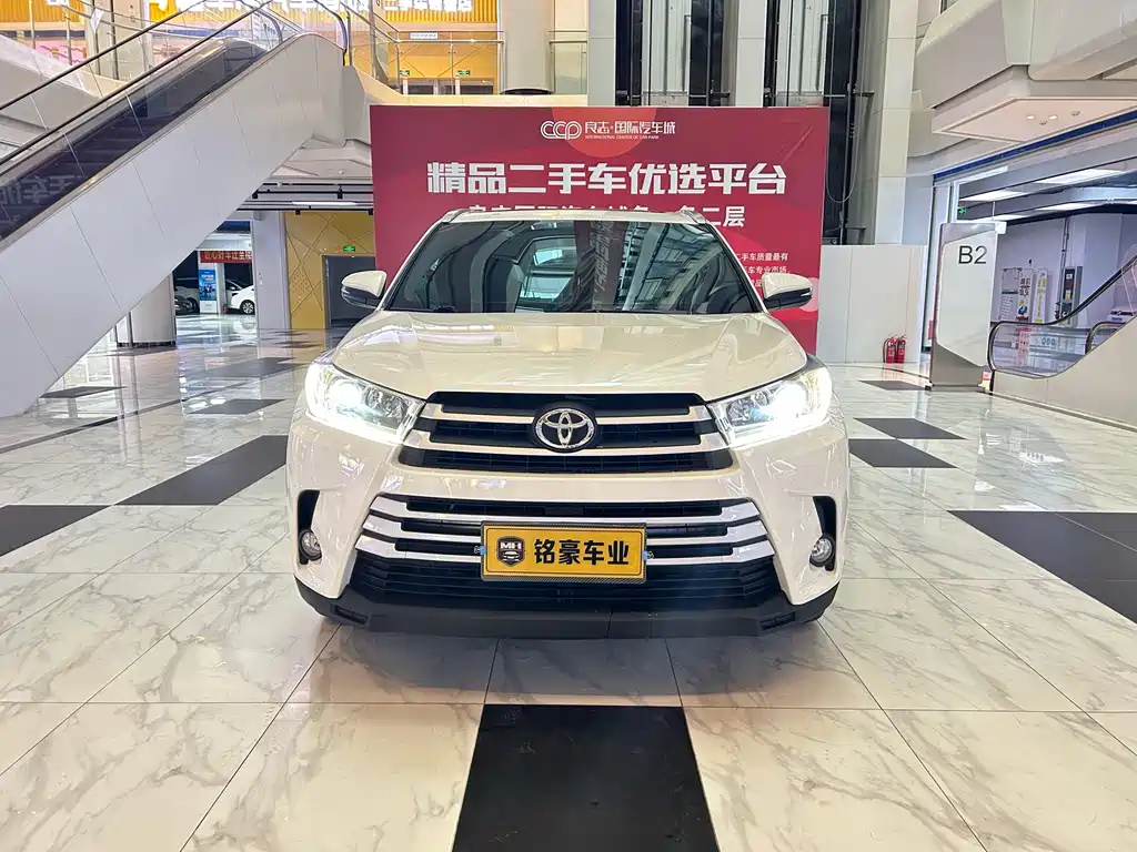 Toyota Highlander — миниатюра 2