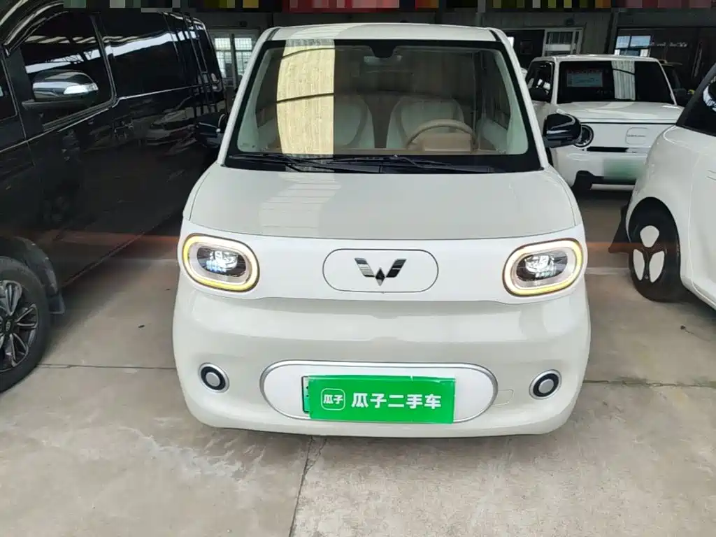Wuling MINIEV — миниатюра 3