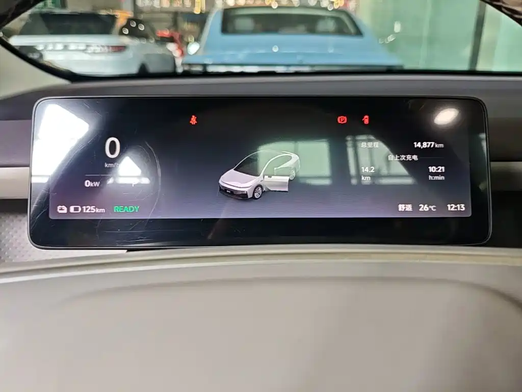 Leapmotor Leapmotor B01 — миниатюра 12