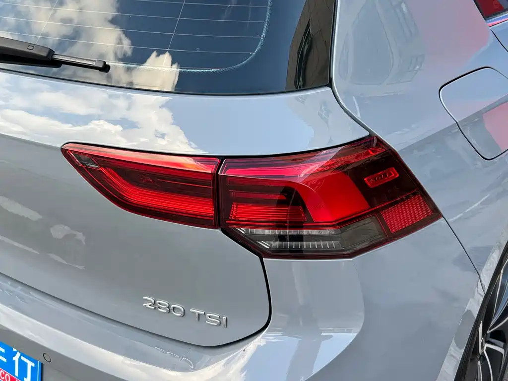 Volkswagen Golf — миниатюра 10