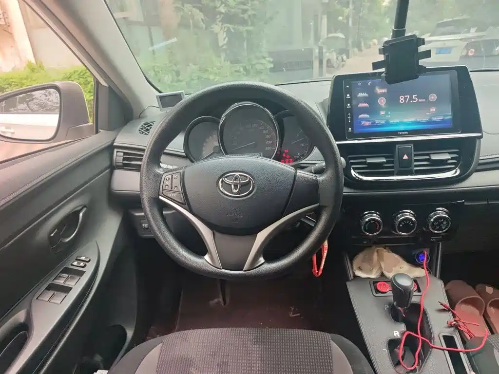 Toyota Vios FS — миниатюра 11