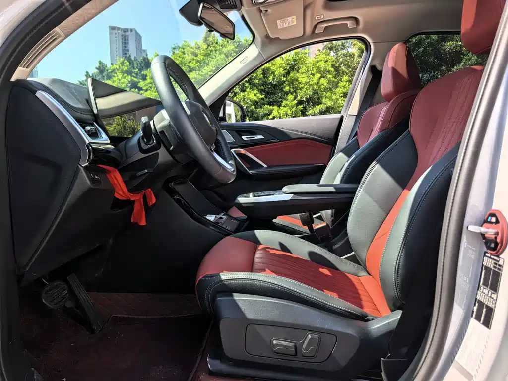 BMW X1 — миниатюра 10