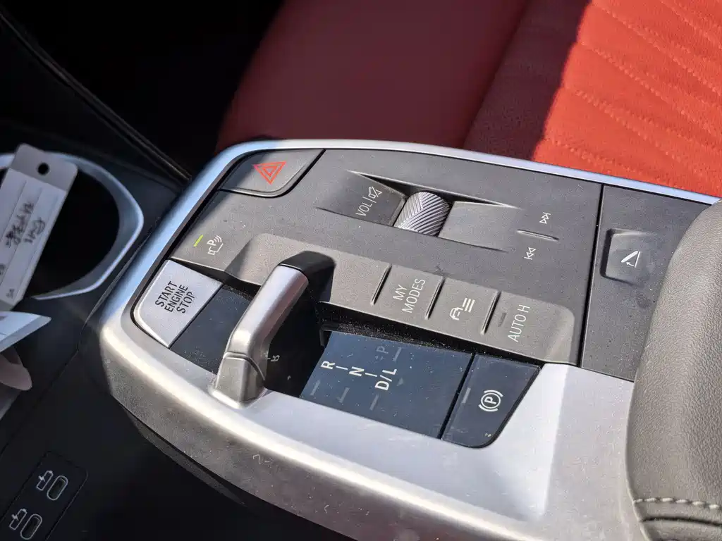BMW X1 — миниатюра 14