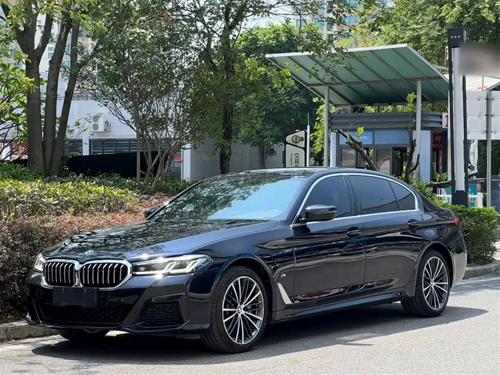 BMW 5 Series 2022