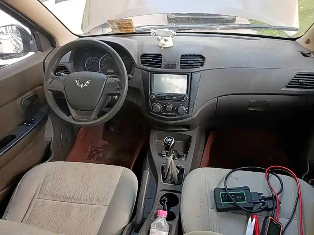Wuling Hongguang — миниатюра 10