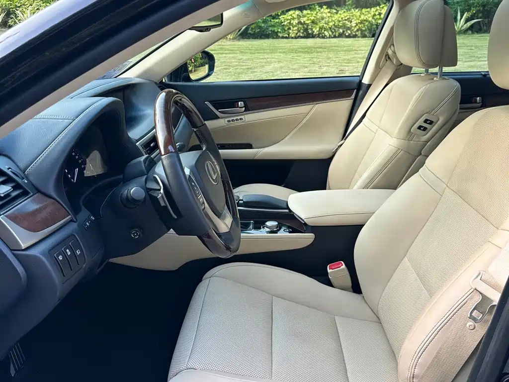Lexus GS — миниатюра 11