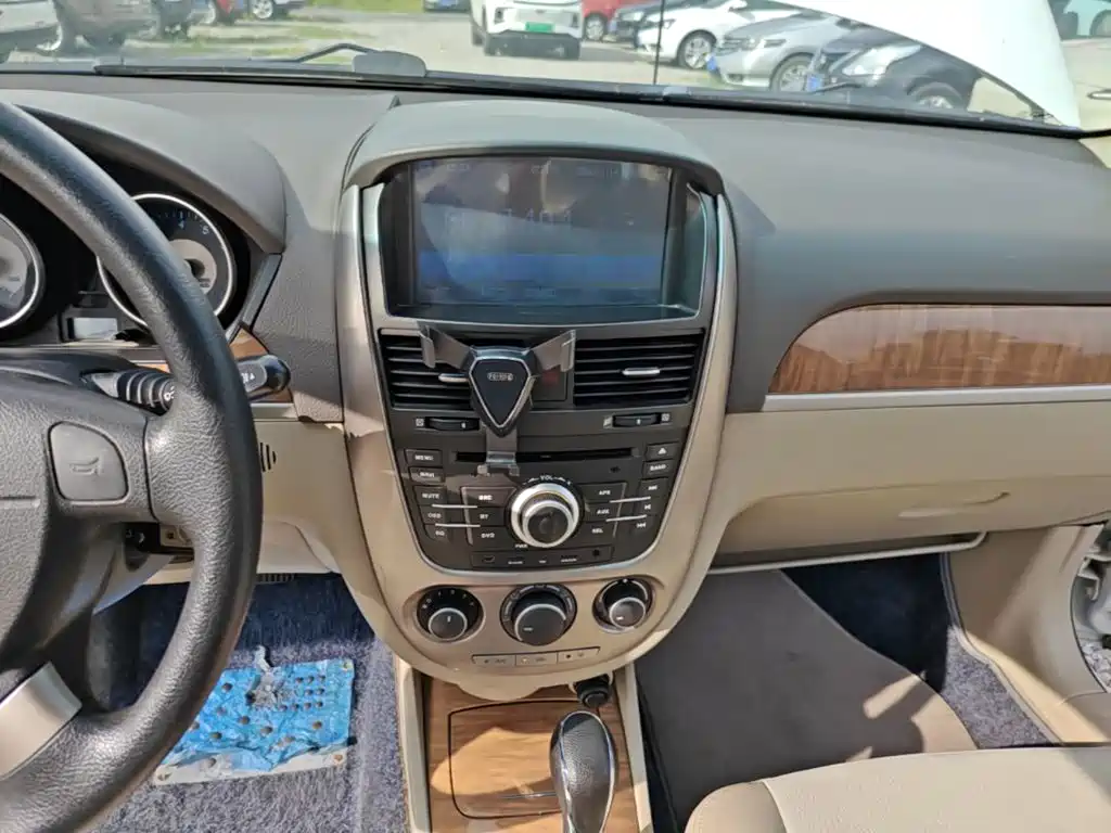 Buick Excelle — миниатюра 13