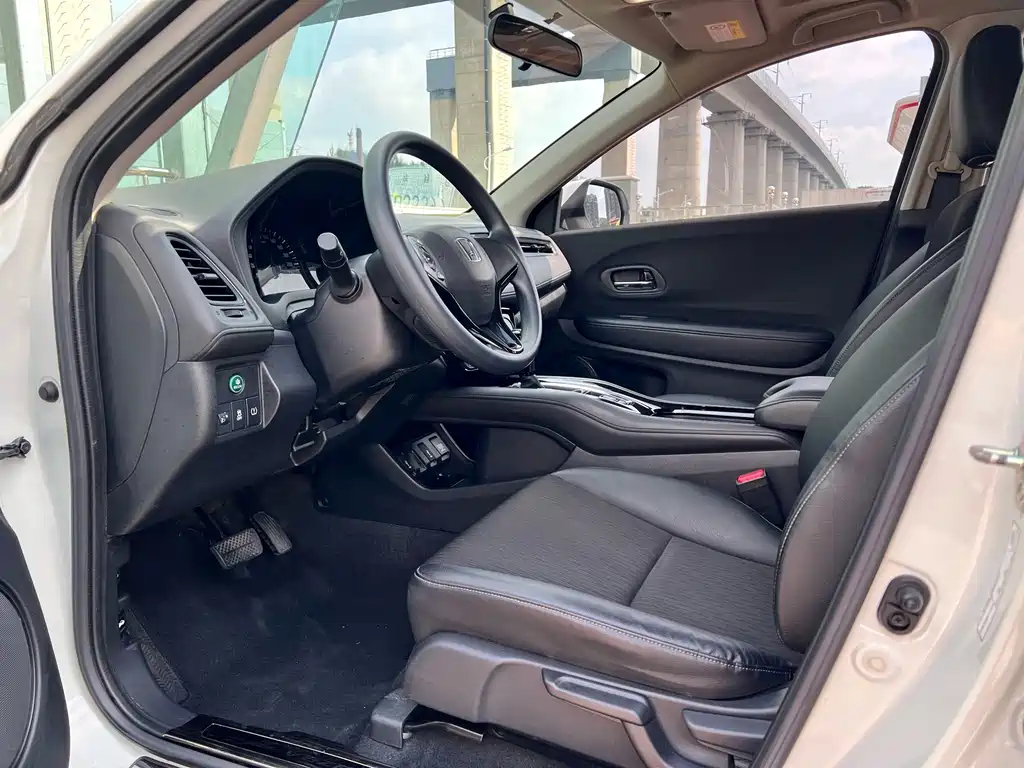 Honda Vezel — миниатюра 7