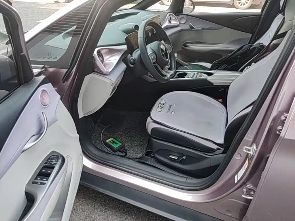 BYD Dolphin — миниатюра 16