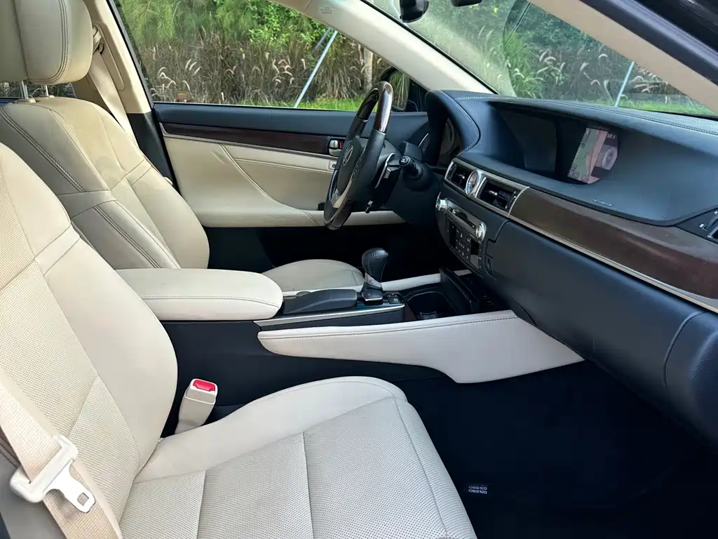 Lexus GS — миниатюра 14