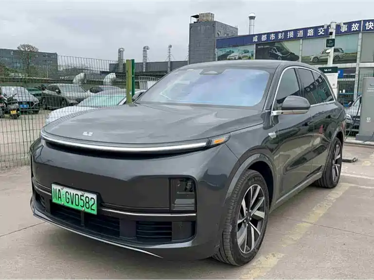 Li Auto IDEAL L8
