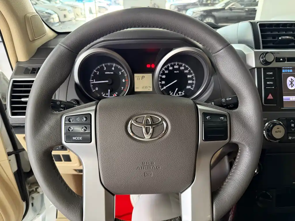 Toyota Prado — миниатюра 14